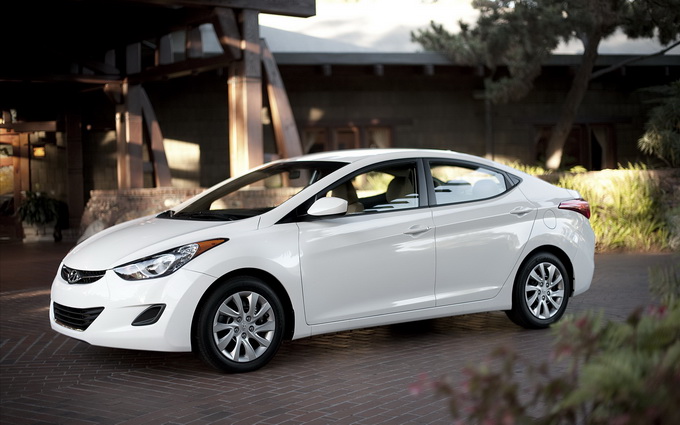 Hyundai Elantra (現代伊蘭特)2012
