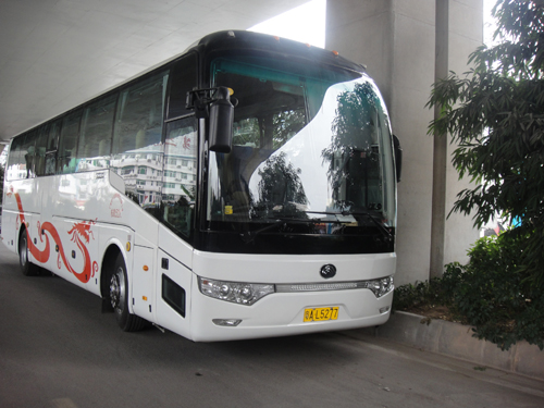51座豪華旅遊大巴