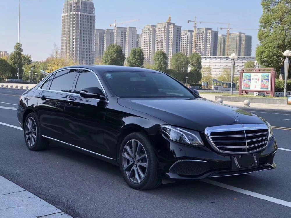 奔馳E300L